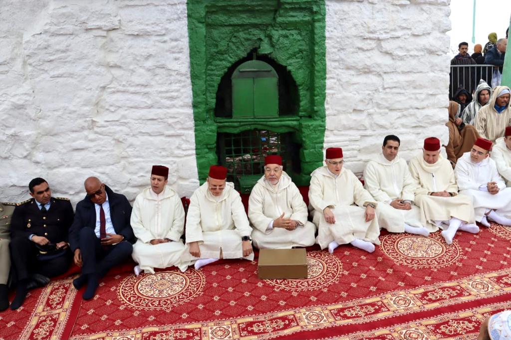 الهبة الملكية بموسم مولاي عبد السلام.. كعكة الفقراء التي يتصارع عليها الشرفاء