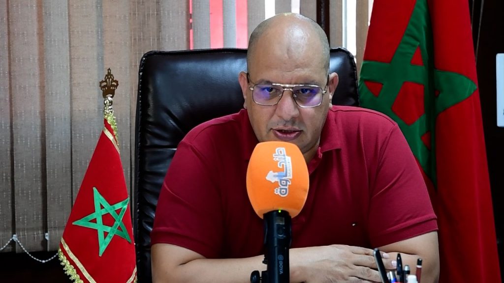 موقع طنجاوة ينشر حوارا حصريا مع رئيس مقاطعة السواني يكشف فيه بالوثائق تفاصيل فضيحة الرخص التجارية المزورة.. والصراع بين أحزاب التحالف