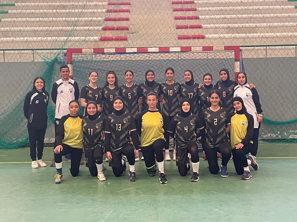 نهضة طنجة لكرة اليد يُعلن عن رفضه للعروض المقدمة للاعبات الفريق