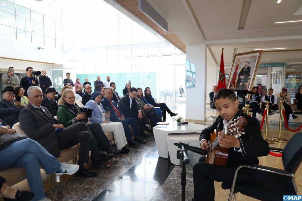 افتتاح قاعة موسيقية بالمركز الاستشفائي الجامعي محمد السادس بطنجة