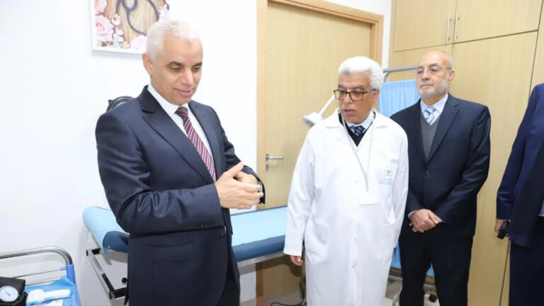 آيت الطالب يُعطي بأصيلة انطلاقة خدمات 27 مركزا صحيا حضريا وقرويا