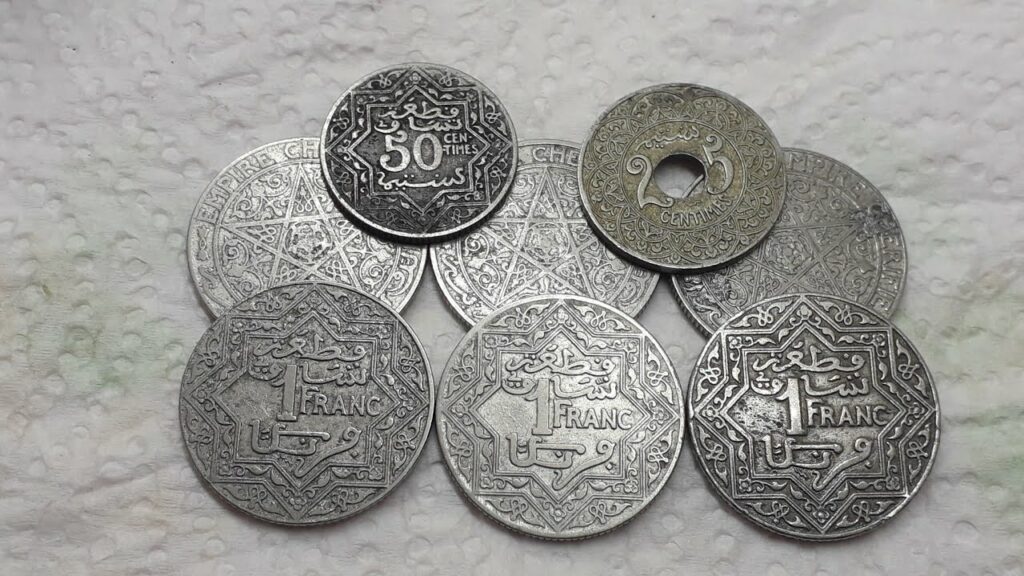 تفاصيل توقيف إسباني وشريكه هربا عملات مغربية تاريخية