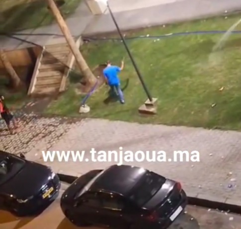 بعد فيديو طنجاوة.. أمن بني مكادة يوقف أبطال “معركة السيوف” في رياض بئر شيفا