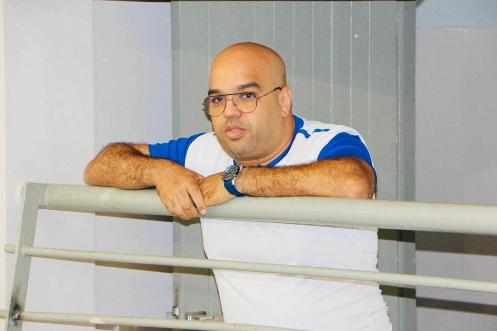 سعيد بوحاجة في حوار خاص مع “طنجاوة” يكشف صعوبات تحقيق الصعود ورهان الفريق الموسم القادم