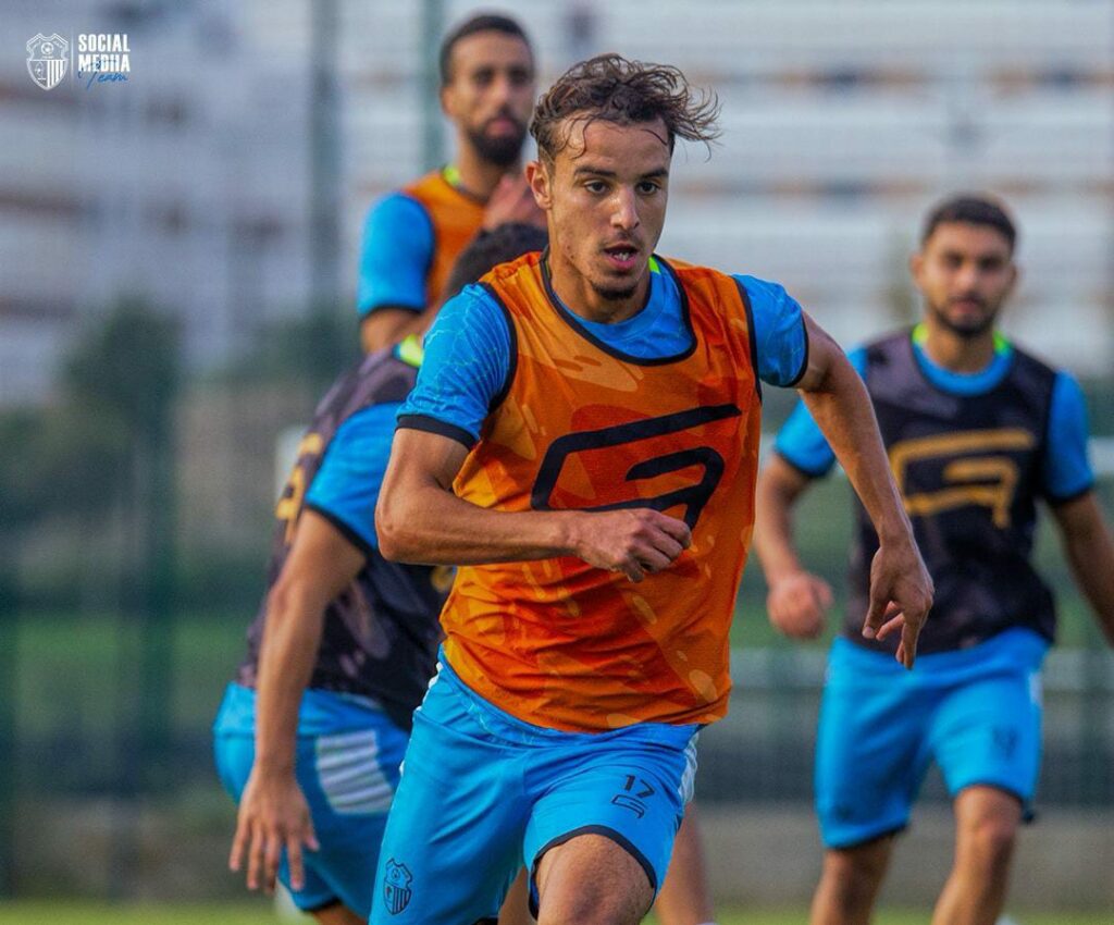 تخصيص منحة مالية مهمة للاعبي فارس البوغاز لهزم الرجاء