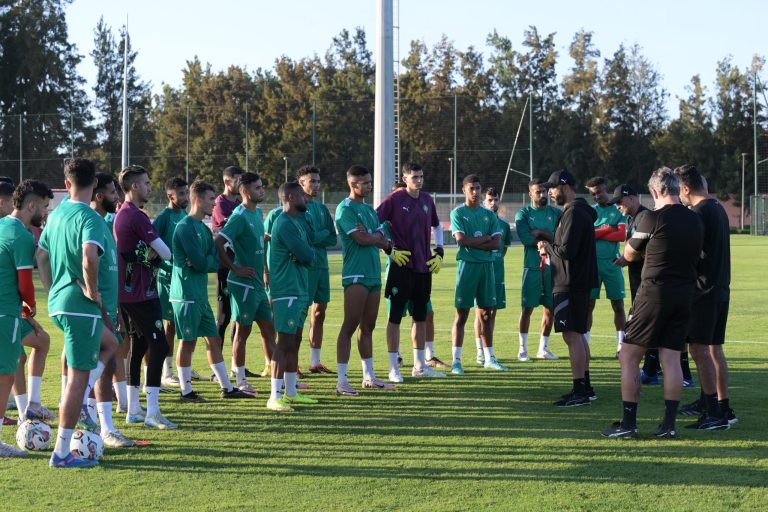 طارق السكتيوي يوجه الدعوة ل 27 لاعبا من بينهم لاعب فارس البوغاز
