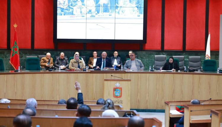 مجلس جماعة طنجة يرصد 530 مليون سنتيم لدعم مهرجانات ثقافية وفنية