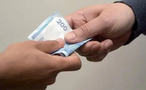 الرقم الأخضر يسقط موظفا بتهمة الارتشاء داخل الملحقة الإدارية 21 بطنجة