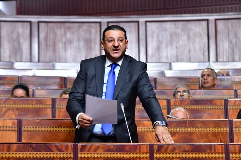نائب برلماني يدق ناقوس الخطر بشأن البطالة بالمضيق الفنيدق ويطالب الحكومة بتدخل عاجل