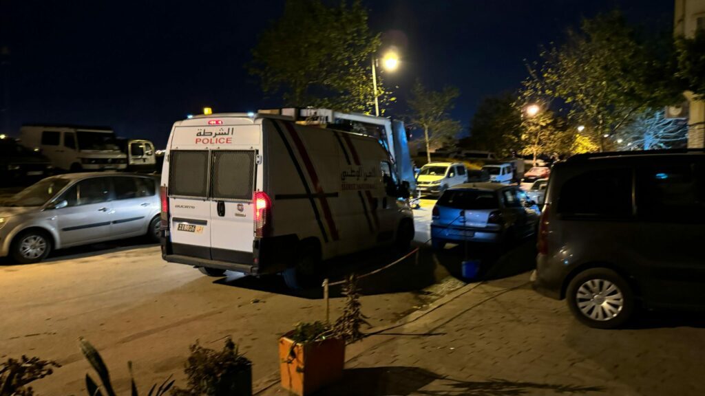 توقيفات في صفوف مروجي المخدرات ومشتبه فيهم بالسرقة خلال حملة أمنية بالمدينة العتيقة لطنجة