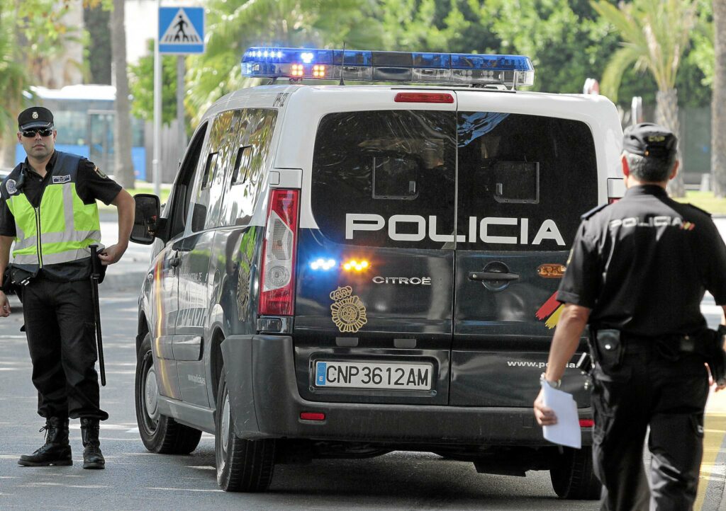 مغربي مبحوث عنه دوليا يقع في قبضة الشرطة على متن باخرة قادمة لمليلية