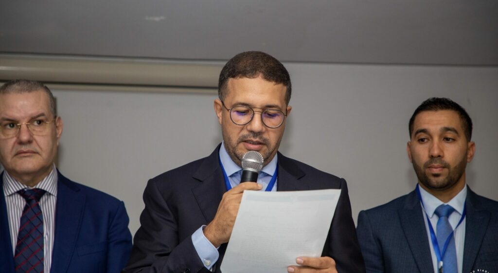 توبيخ من الفيفا للجامعة بسبب هشام المجهد.. واتحاد طنجة ينفي: لا قرار للفيفا حول النزاع