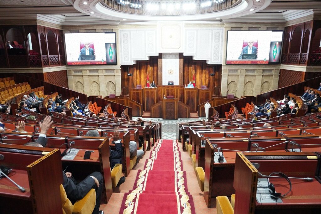 طنجة.. مدينة مليونية بتمثيلية برلمانية “ناقصة” تثير الجدل مع اقتراب انتخابات 2026