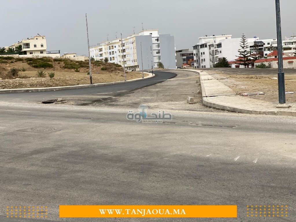 لتخفيف الضغط على شارع مولاي رشيد.. فتح طرق جديدة بمنطقة المجاهدين