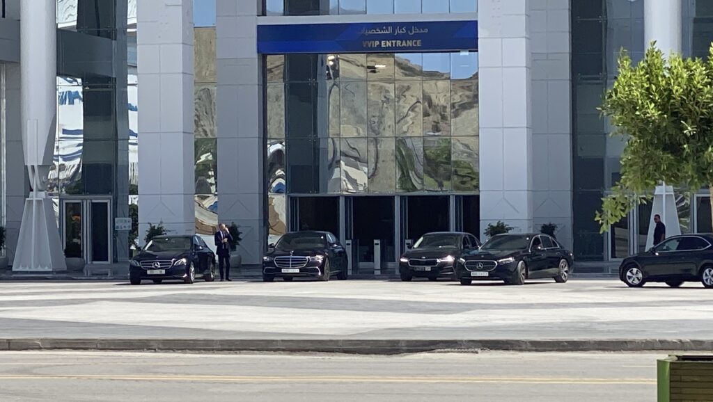 إنفانتينو ولقجع في زيارة ميدانية لملعب ابن بطوطة بطنجة قبل “كان 2025”