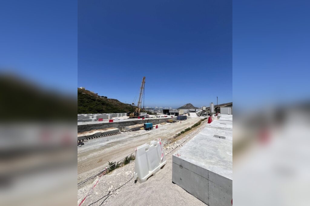 توسعة محطة الركاب والشاحنات بميناء طنجة المتوسط باستثمار يفوق 5 مليارات درهم