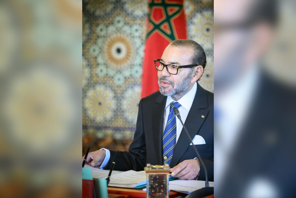 الملك محمد السادس يترأس مجلسا وزاريا ناقش مالية 2026 وعين ولاة وعمال جدد