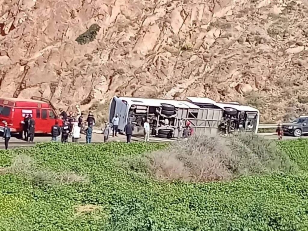 فاجعة في صفوف الأمن الوطني.. وفاة 4 عناصر وإصابة 26 خلال توجههم لتأمين مباراة بأكادير