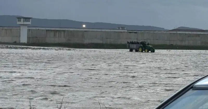 بسبب الفيضانات.. تحويل الوافدين الجدد من سجن طنجة 2 إلى أصيلة