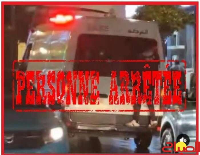 أمن طنجة يكشف ملابسات تشبث قاصر بسيارة للشرطة أثناء سيرها