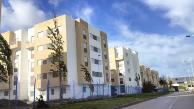 العثور على شاب متوفى داخل مقهى يشتغل به يهز مجمع بيتي سكن بطنجة
