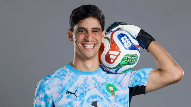 بونو يحجز مكانه بين أفضل حراس المونديال بتصنيف دولي