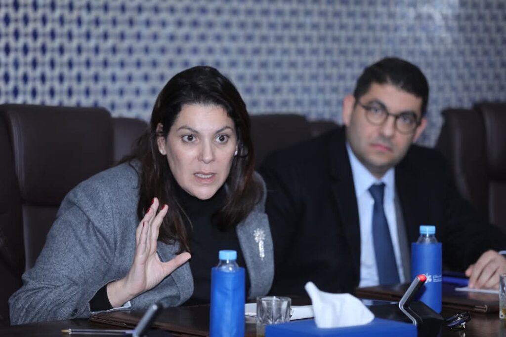 البام يفتح دفاتر 2021 في وجه الأحرار.. “لن نقبل دروساً” في احترام القانون