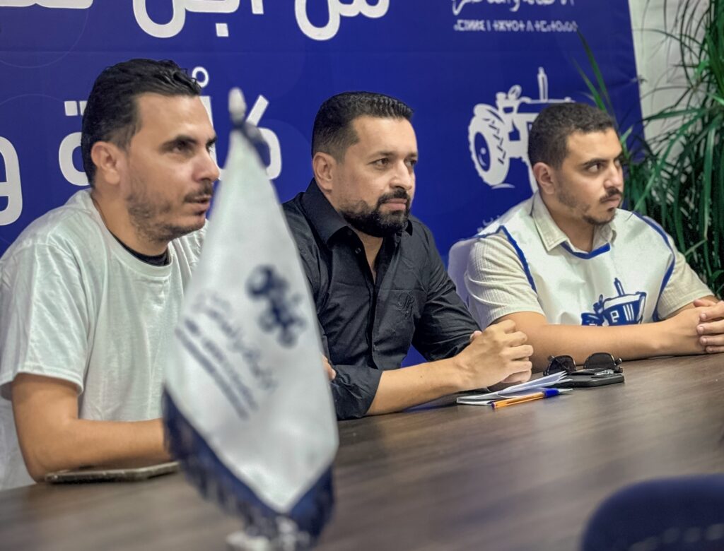 وصيف لائحة “البام” في لقاء شبابي بطنجة.. الحسوني يكشف محطات من تجربته السياسية والمهنية